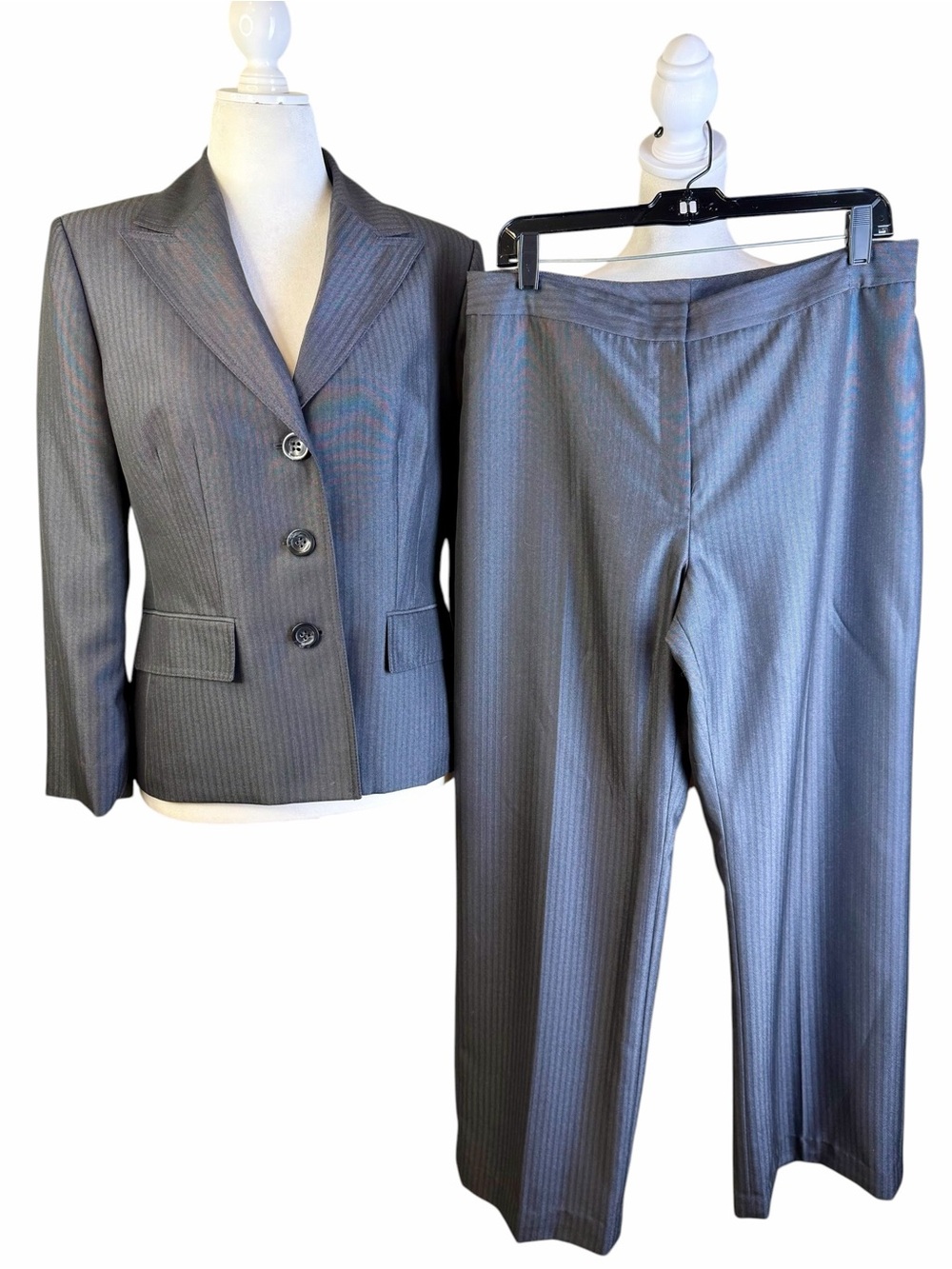 Kasper Gray Pinstripe Pant-Suit Size 12